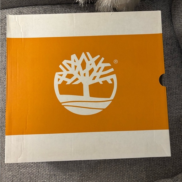 BRAND NEW! Timberland Women’s Sky 6” Lace-Up Boots 8.5 with original box! - Picture 11 of 11